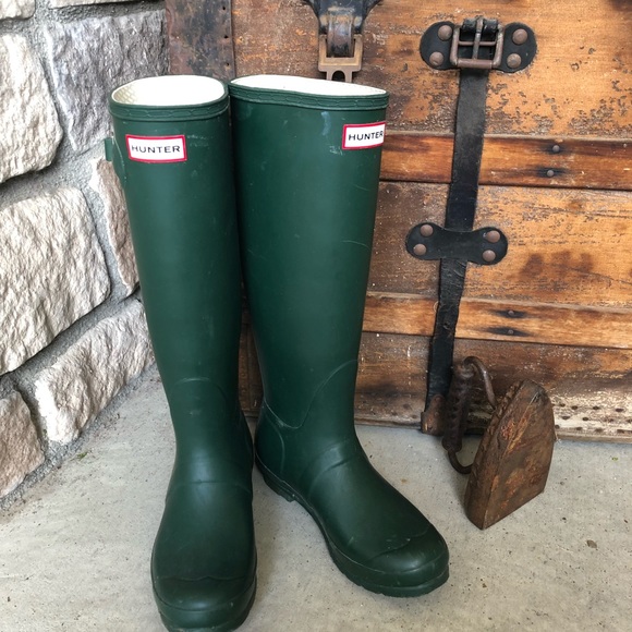 forest green hunter boots